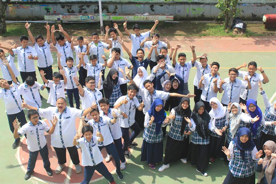 Foto Bersama SMP Mutiara Bunda