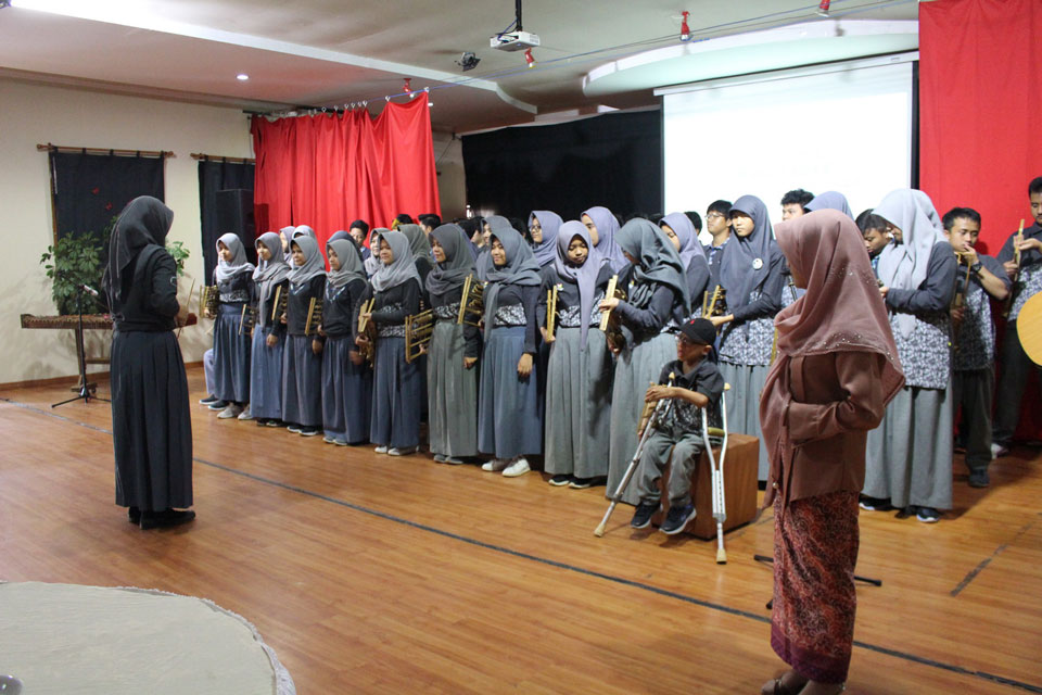 Foto SMA Mutiara Bunda 015